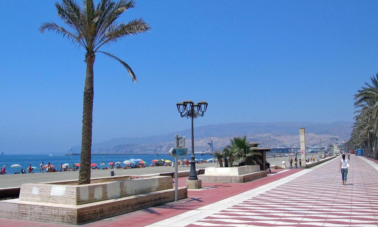 Apartamento En Paseo Maritimo Almería Eksteriør billede